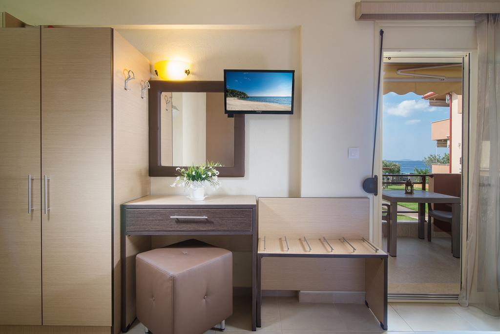 Ferienwohnung Castro Deluxe Toroni Exterior foto