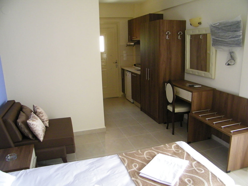 Ferienwohnung Castro Deluxe Toroni Exterior foto
