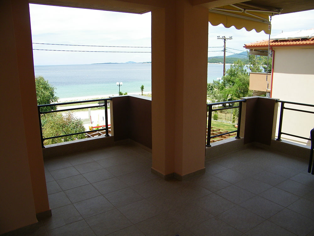 Ferienwohnung Castro Deluxe Toroni Exterior foto