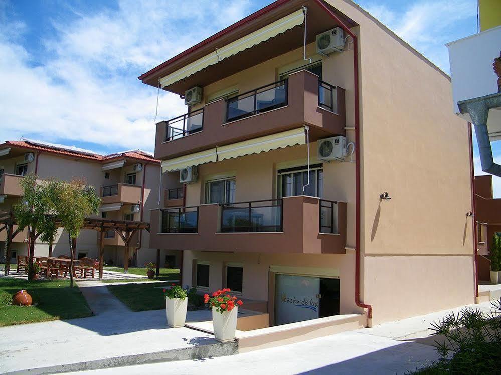 Ferienwohnung Castro Deluxe Toroni Exterior foto