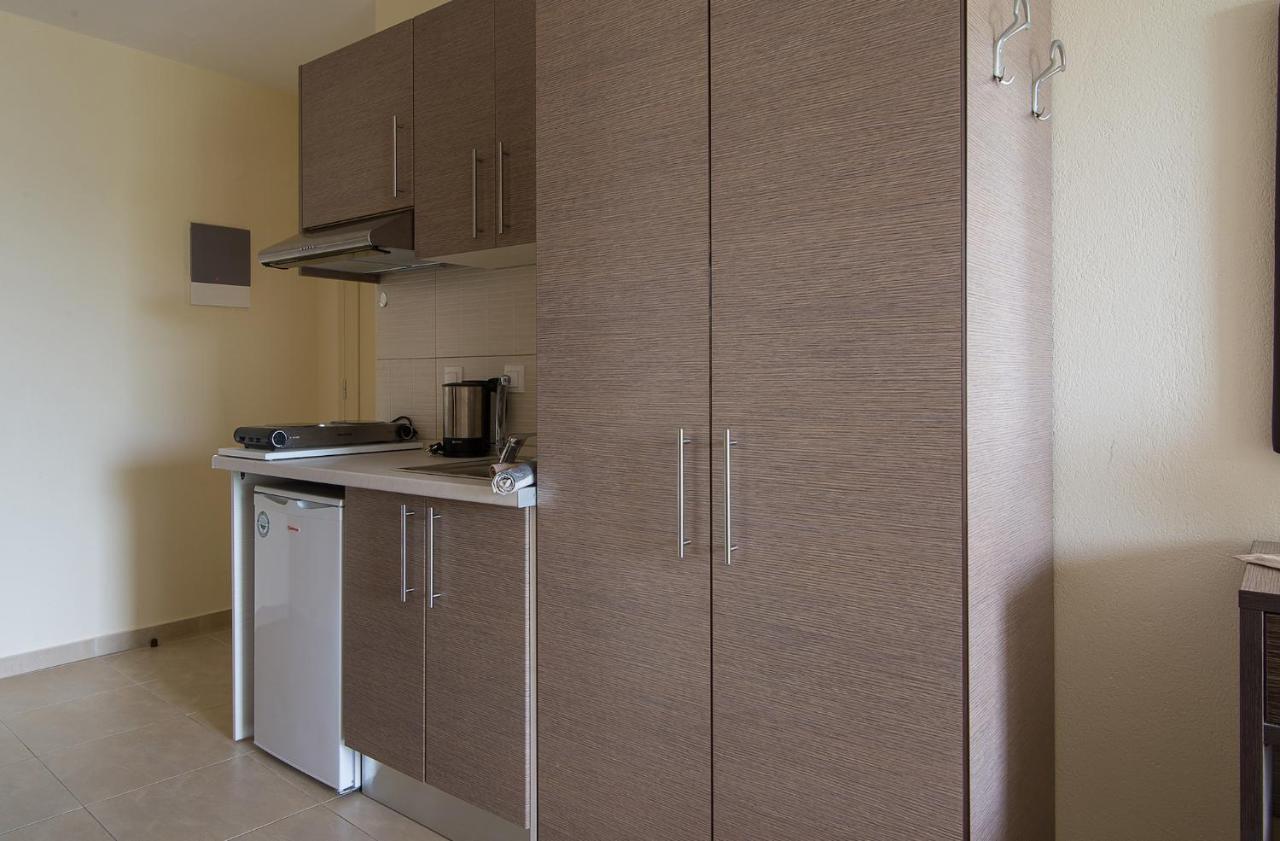 Ferienwohnung Castro Deluxe Toroni Exterior foto