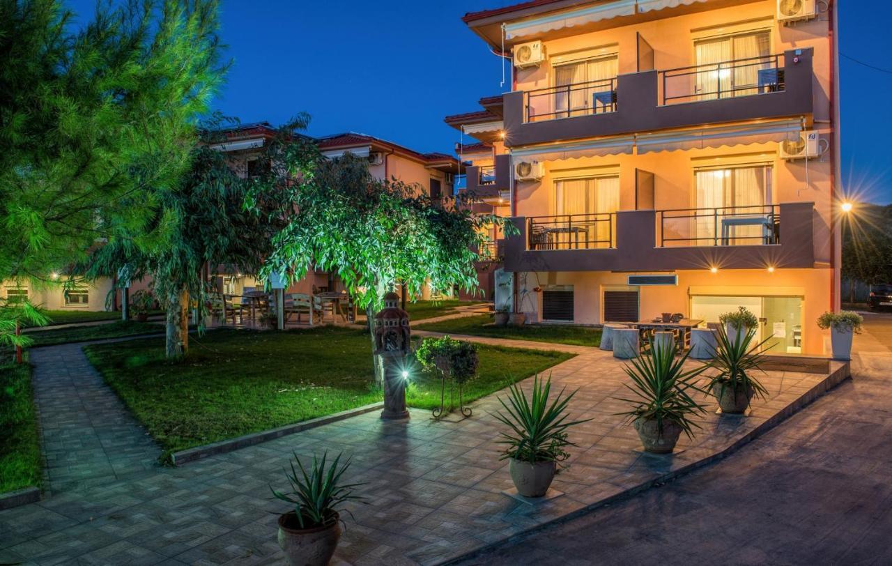 Ferienwohnung Castro Deluxe Toroni Exterior foto